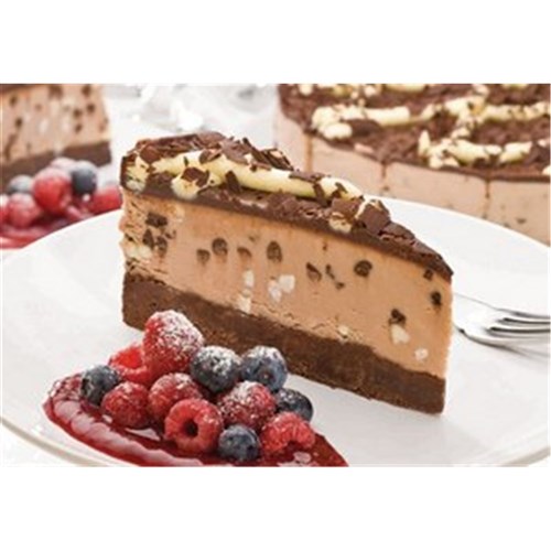 CHUNKY CHOC CHEESECAKE CUT 16