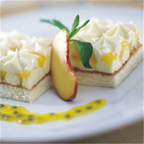 PEACH & MANGO CHEESECAKE 1/2 TRAY